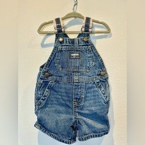 Osh Kosh B’Gosh Baby Short Overalls | EUC | 9mo | Denim | Pockets | 100% cotton